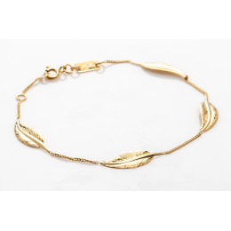 le Bracelet or jaune 375/1000, motifs plumes, by Stauffer