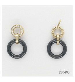 Boucles d'oreilles pendantes plaqué or et Céramique noire et oxydes de zirconium by Stauffer Ref. 1-46-0005