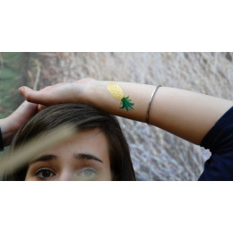 tattoo-lovely-sioou-ananas-dore-pour-faire-scintiller-la-peau-tc08