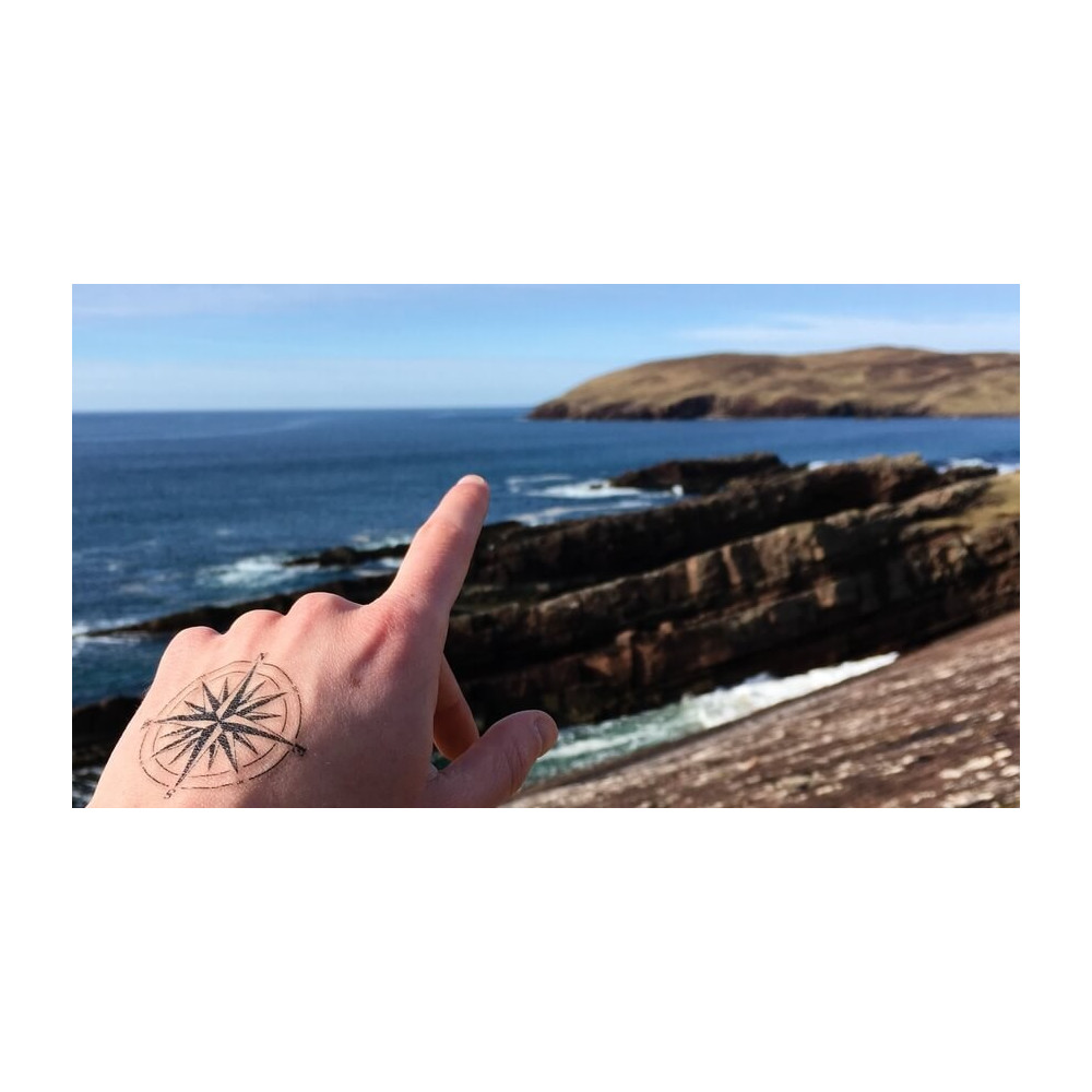 tattoo-lovely-sioou-tatouage-ephemere-boussole-pour-ne-pas-perdre-le-nord-lt04