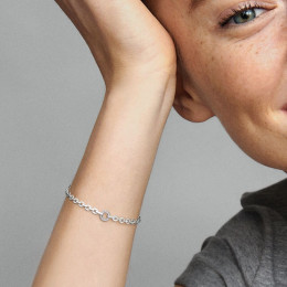 Le Bracelet chaîne Pandora Signature, pavé audacieux, argent 925/1000, 592777C01.