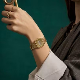 La Montre CASIO Iconic LA680WEGV-9AEF