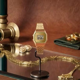 La Montre CASIO Iconic LA680WEGV-9AEF
