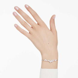 Le Bracelet-jonc Swarovski Constella, Crystal Pearl, Tailles rondes, Blanc, Métal rhodié, 5705618