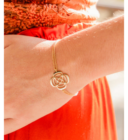 Le Bracelet Isaki en acier PVD jaune, motif fleur, ZAG bijoux, SBS24505-01UNI
