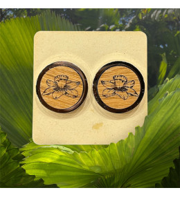 Les Boutons de manchette jonquille chêne et acier by Stauffer "bijou officiel de la fête des jonquilles de Gerardmer"
