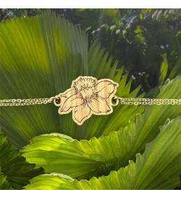 Bracelet jonquille en chêne gravé et acier doré by Stauffer "bijou officiel de la fête des jonquilles de Gerardmer"