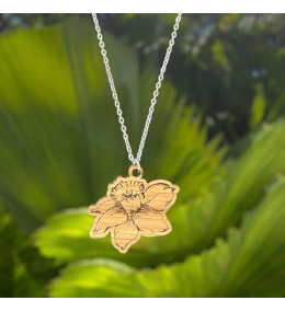 Collier jonquille en chêne gravé et acier by Stauffer "bijou officiel de la fête des jonquilles de Gerardmer"
