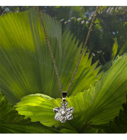 Collier femme jonquille PM argenté avec chaîne acier dorée by Stauffer "bijou officiel de la fête des jonquilles de Gerardmer"