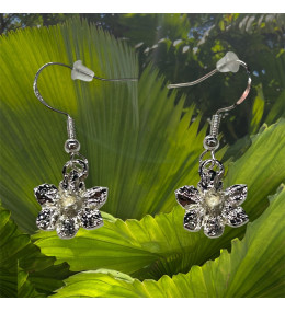 Boucles d'oreilles pendantes femme jonquille argenté by Stauffer "bijou officiel de la fête des jonquilles de Gerardmer"