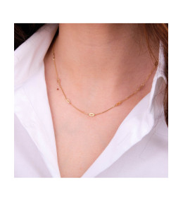 Le Collier or jaune 375/1000, motifs navettes ajourées, by Stauffer