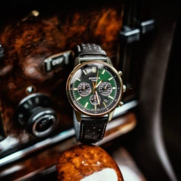 La Montre CASIO EDIFICE chronographe, EFR-575CL-3AEF