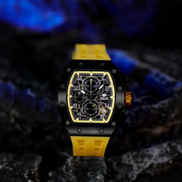 La Montre homme Tsar Bomba Elemental collection, acier PVD noir et silicone jaune TB8204Q07