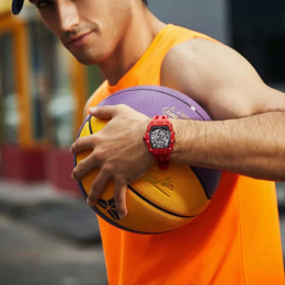 La Montre homme Tsar Bomba Elemental collection, Automatique, acier et carbone rouge et silicone TB8208CF37