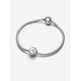 Le Charm Pandora Moments en Argent avec Émail Blanc et Motif Doré