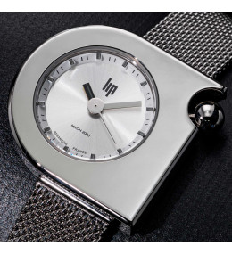Montre Femme Lip Mach 2000 Mini Moon 671163. Quartz 30x28 mm Acier