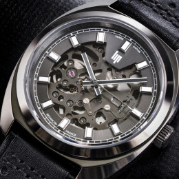 Montre Lip Général de Gaulle Squelette Homme, Automatique acier & Cuir Noir