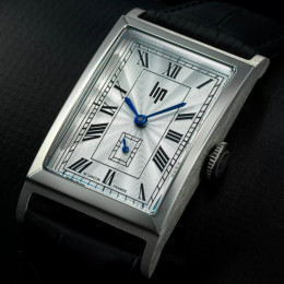 Montre Homme Lip Churchill T24 – Quartz acier & cuir noir 42x24 mm