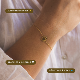 Bougie bijou Santal Bergamote avec bracelet doré