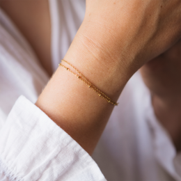 Bougie bijou Santal Bergamote avec bracelet doré