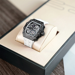 Montre automatique Tsar Bomba carbone noir & FKM blanc