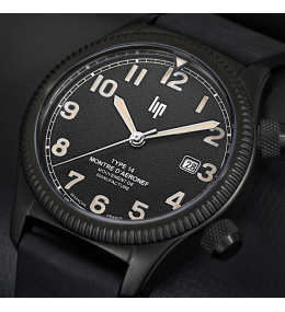 Montre Lip Type 14 Automatique PVD noir cuir 676031