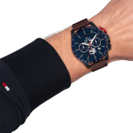 Montre Homme Tommy Hilfiger Bank 1792268 - Chrono Bleu & Cuir
