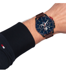 Montre Homme Tommy Hilfiger Bank 1792268 - Chrono Bleu & Cuir