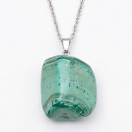 Collier Pendentif Malachite Naturelle 20-30 mm & Chaîne Acier