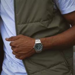 Montre CASIO EDIFICE EFR-S108DE-3AVUEF – Boîtier Fin & Cadran Vert