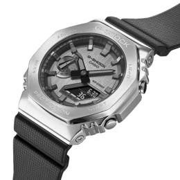 Montre G-SHOCK x STAR WARS GM-2100-1AER-MAN The Mandalorian