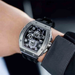 Montre Homme Tsar Bomba Elemental - Quartz, Acier et Silicone Noir TB8211Q01