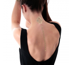 Tattoo LOVELY SIOOU Un mandala doré d'inspiration méditerranéenne avec ses fines pointes de turquoise et de rubis. DVC03