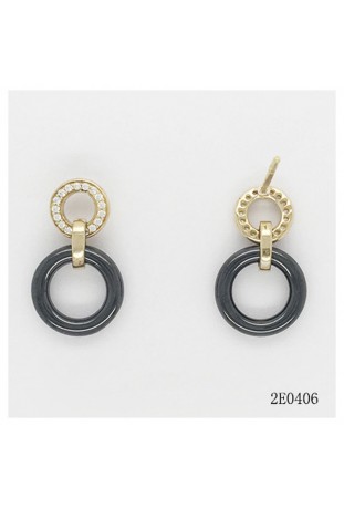 Boucles d'oreilles pendantes plaqué or et Céramique noire et oxydes de zirconium by Stauffer Ref. 1-46-0005
