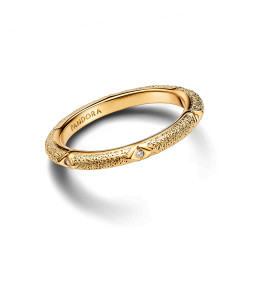 La Bague Pandora, Texture et pierres Pandora ME, en dorée or jaune 585/1000, 163322C01.