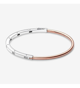 Le Bracelet Jonc Pavé I-D, Pandora Signature, argent 925/1000 et métal doré or rose 585/1000, 582740C01.