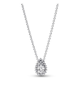 Le Collier pendentif Pandora Moments, halo poire scintillante, en argent 925/1000, 392832C01-45.