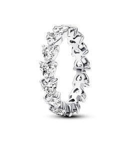 La Bague Pandora Timeless, éternité rangée de coeurs, en argent 925/1000, 193103C01