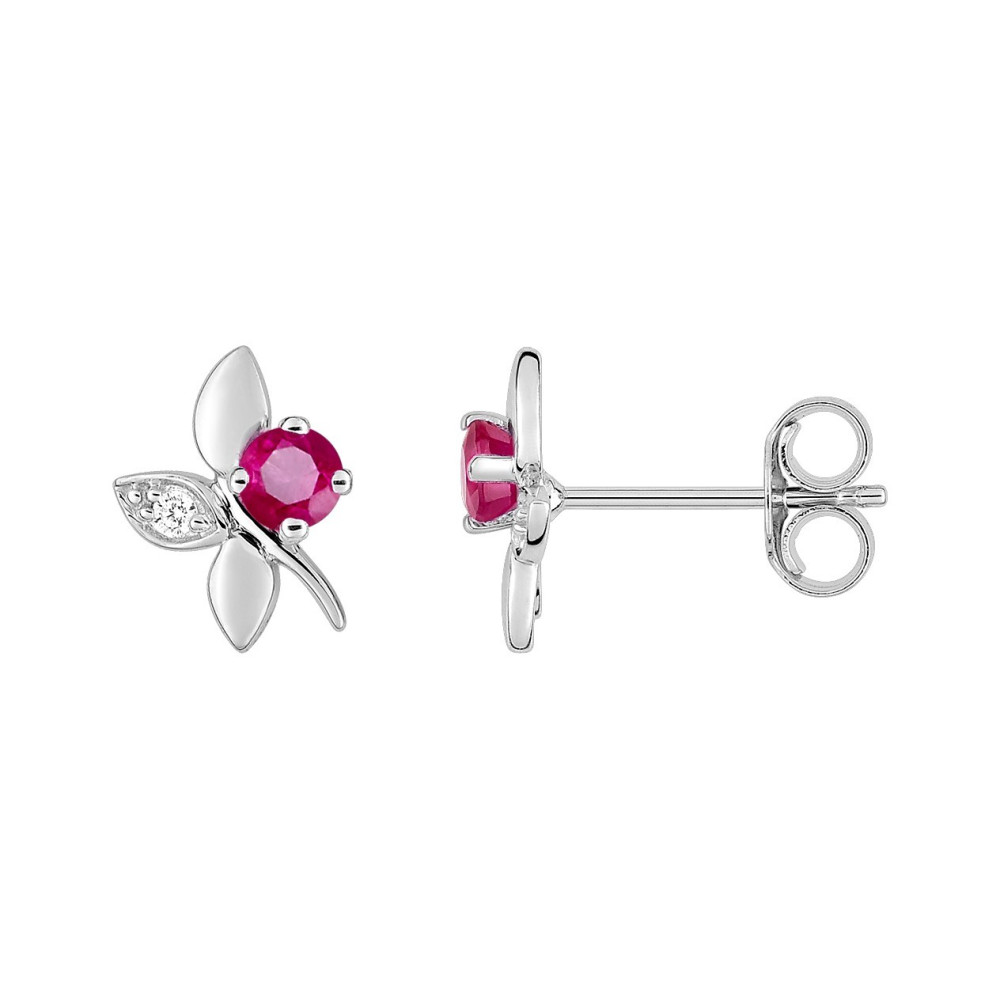 Les Boucles d'oreilles, or gris 375/1000, rubis taille brillant et oxydes de zirconium by Stauffer