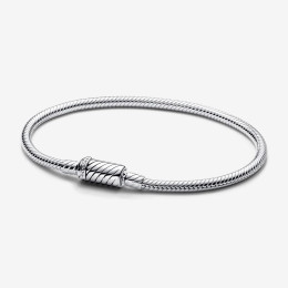 Le Bracelet PANDORA Moments, Maille Serpent Fermoir Magnétique Coulissant, en argent 925/1000, 590122C00