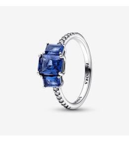 La Bague Pandora, Trois Pierres Bleues Rectangulaires Étincelantes, en argent 925/1000, 192389C01.