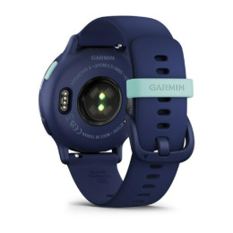 Montre Garmin vívoactive® 5 Boitier avec lunette en aluminium et silicone bleu marine, 010-02862-12