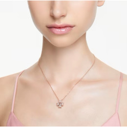 Le Collier pendentif Swarovski, Idyllia, Trèfle à quatre feuilles, Blanc, Placage de ton or rosé, 5674211