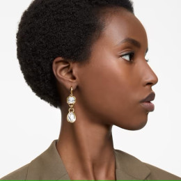Les Boucles d'oreilles pendantes Swarovski, Dextera Tailles variées, Blanches, Placage de ton or, 5663265
