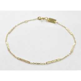 le Bracelet or jaune 375/1000, motifs grunge, by Stauffer