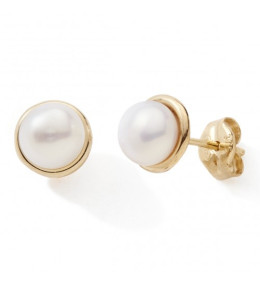 Les Boucles d'oreilles or jaune 375/1000 et perles de culture de 5 mm, by Stauffer